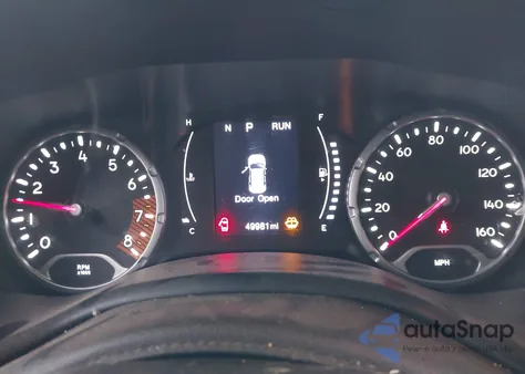 2021 Jeep Renegade Jeepster 4X4 из США, поврежденный, VIN ZACNJDAB7MPM30857